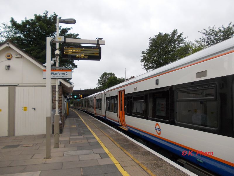 Anerley Station  Platform 2.jpg